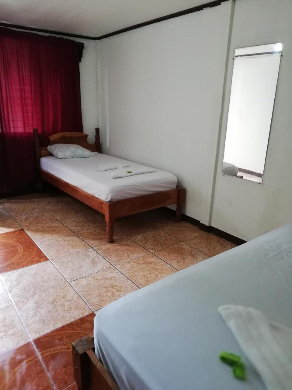 Hostel Orozco - Costa Rica Rio Cuarto Ngoại thất bức ảnh